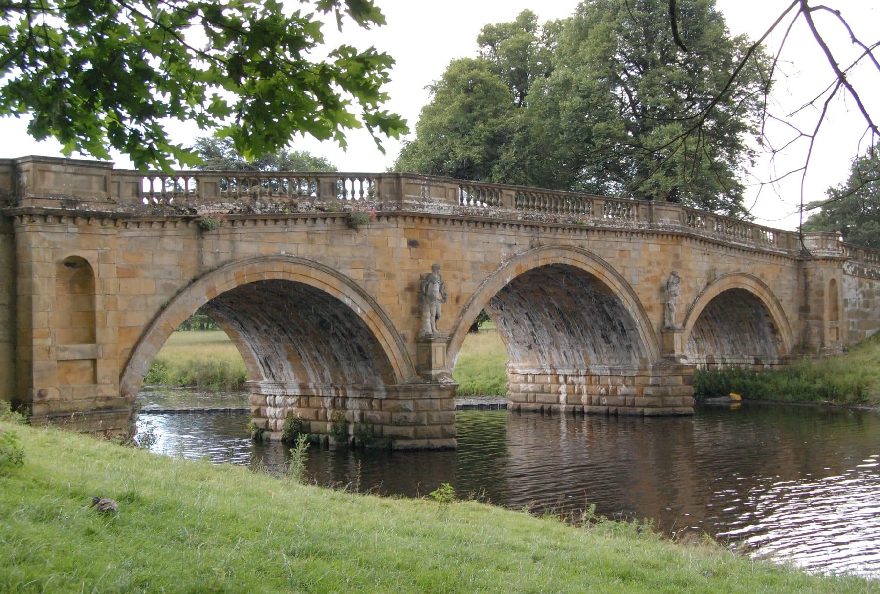 Chatsworth Park Perimeter Walk