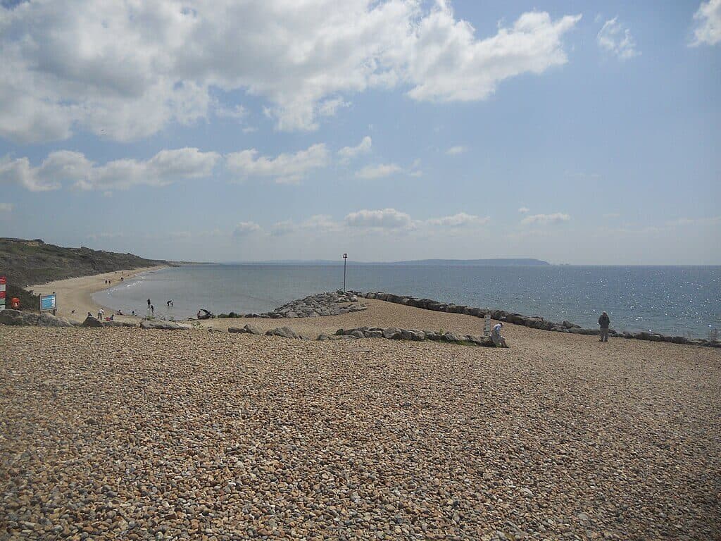 Highcliffe Beach