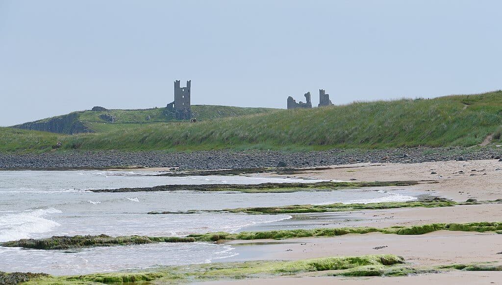 Craster to Dunstanburgh Castle