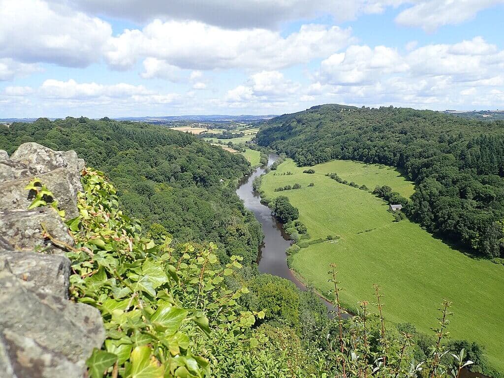 Symonds Yat Rock (River Wye viewpoint)