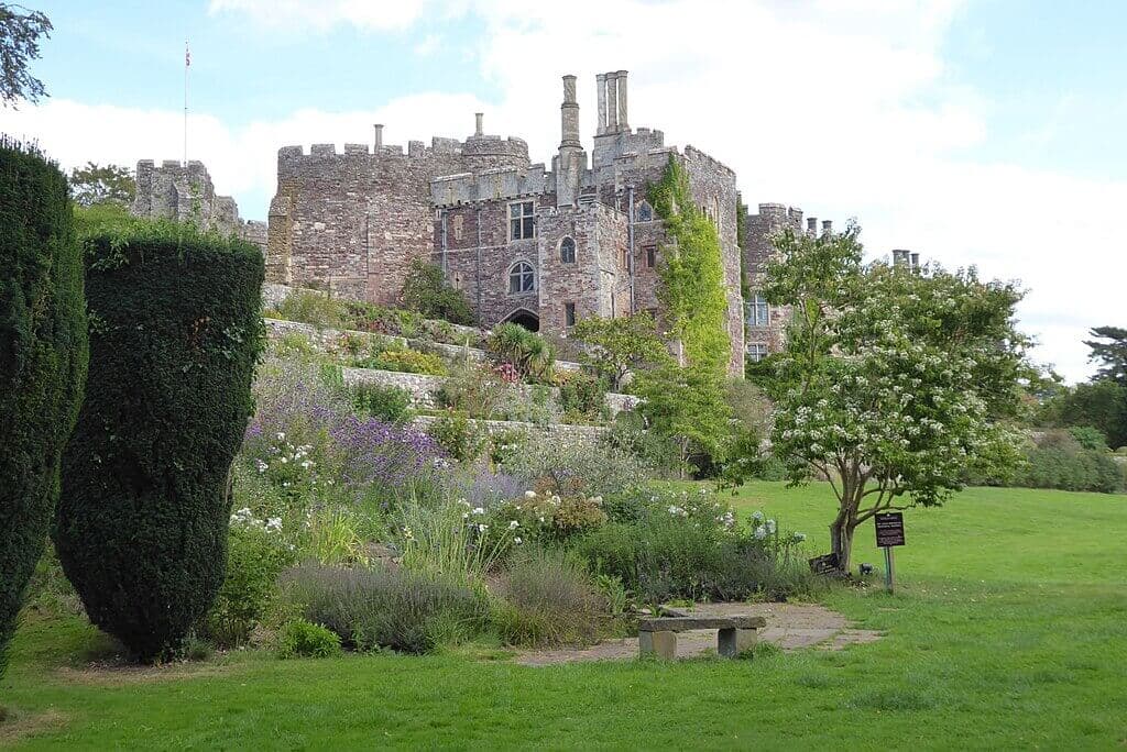 Berkeley Deer Park and Castle Walk