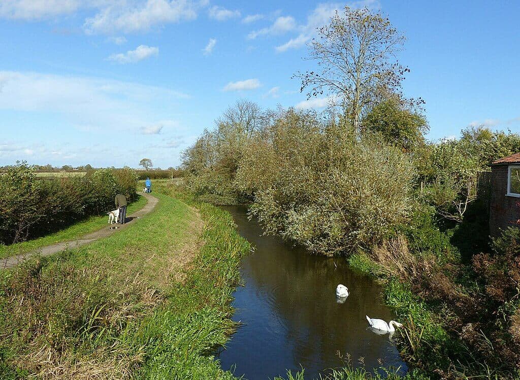 Grantham Canal Towpath from West Bridgford to Cotgrave