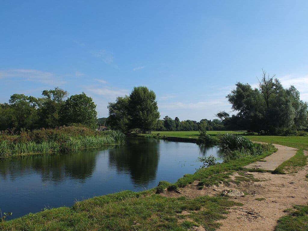 River Stour: Flatford to Dedham