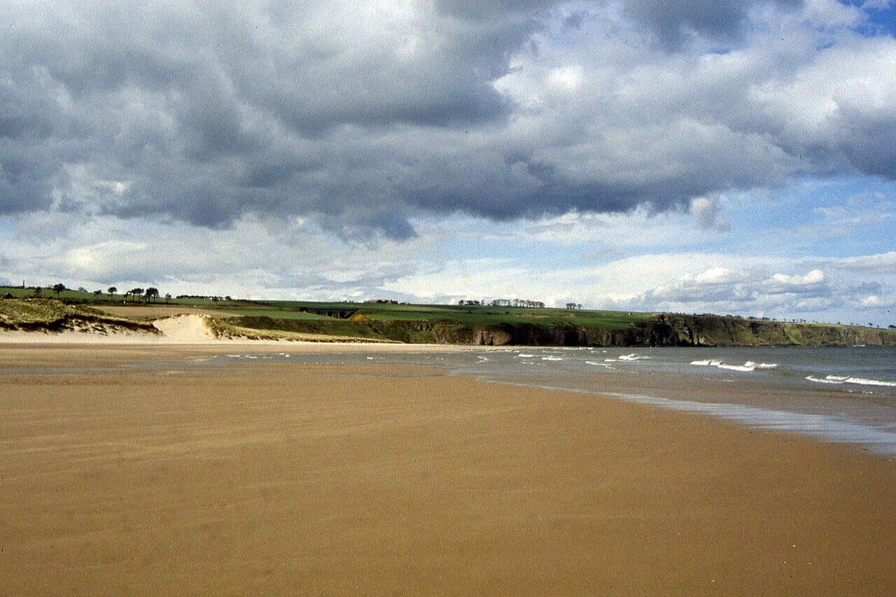 Lunan Bay