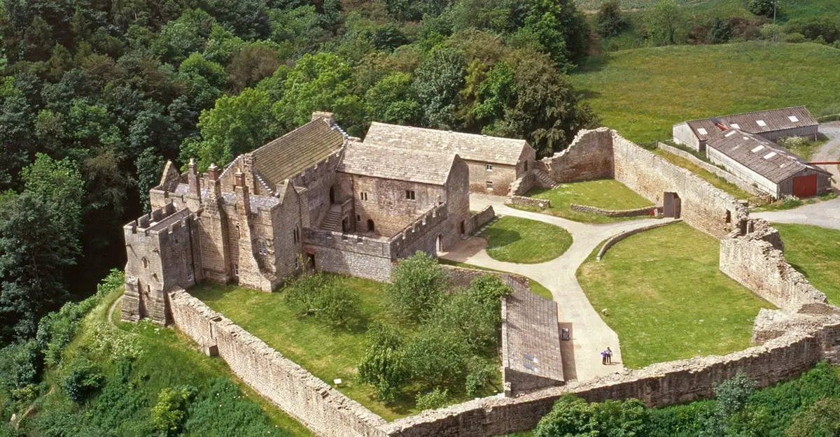 Aydon Castle