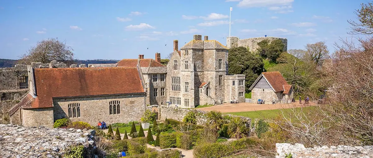 Carisbrooke Castle
