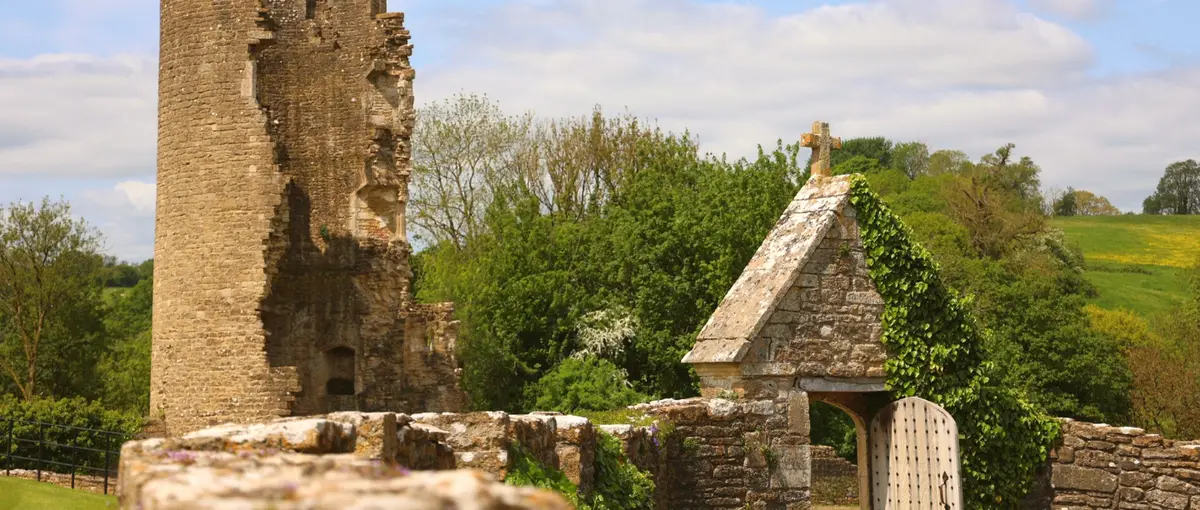 Farleigh Hungerford Castle