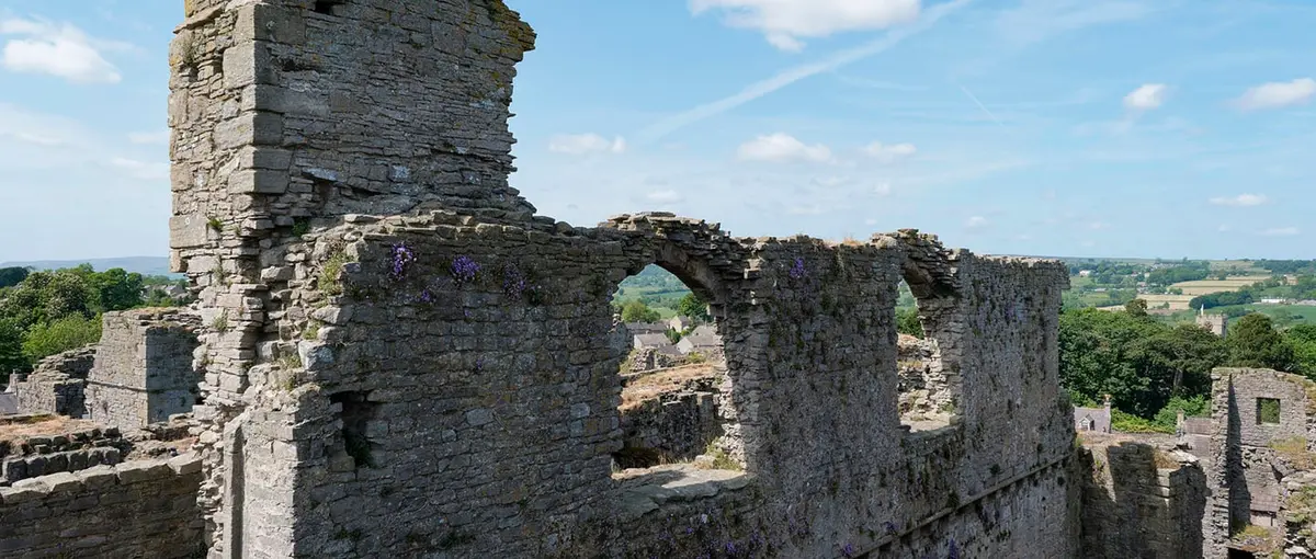 Middleham Castle