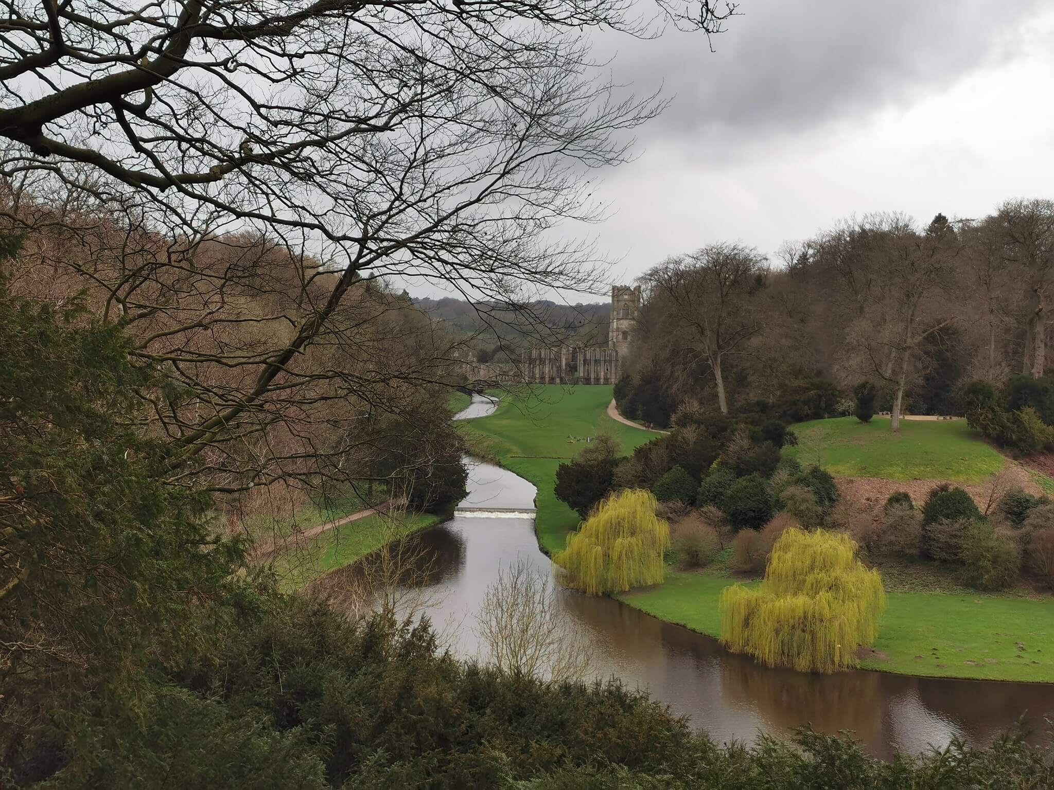 Fountains Abbey to Seven Bridges Walk
