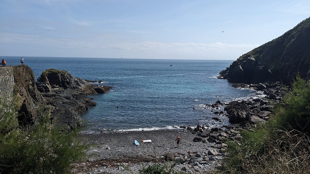 Cadgwith Cove