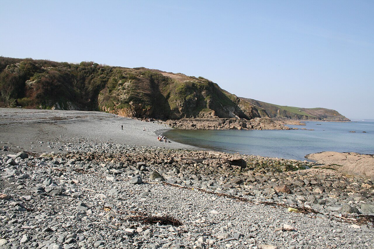Porthallow Beach