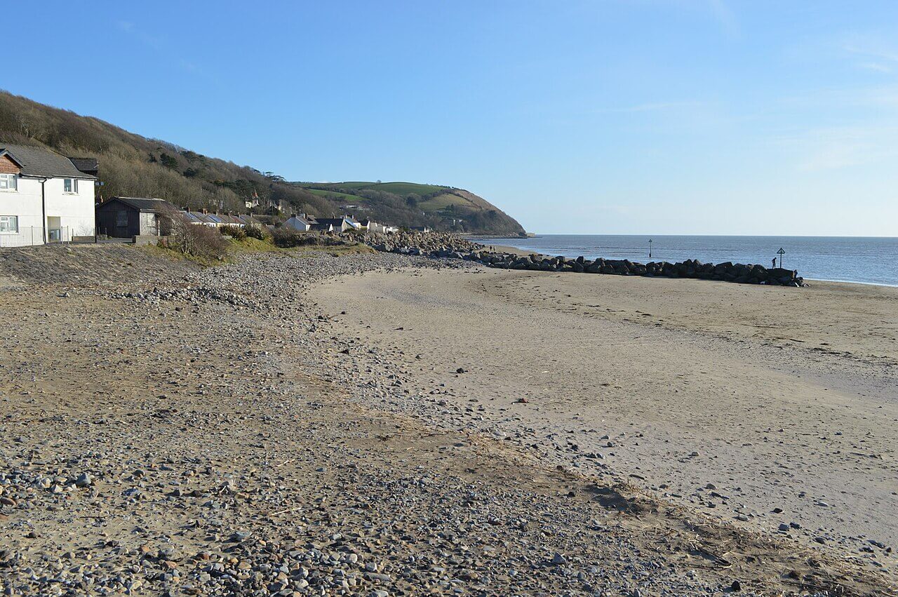 Ferryside Beach