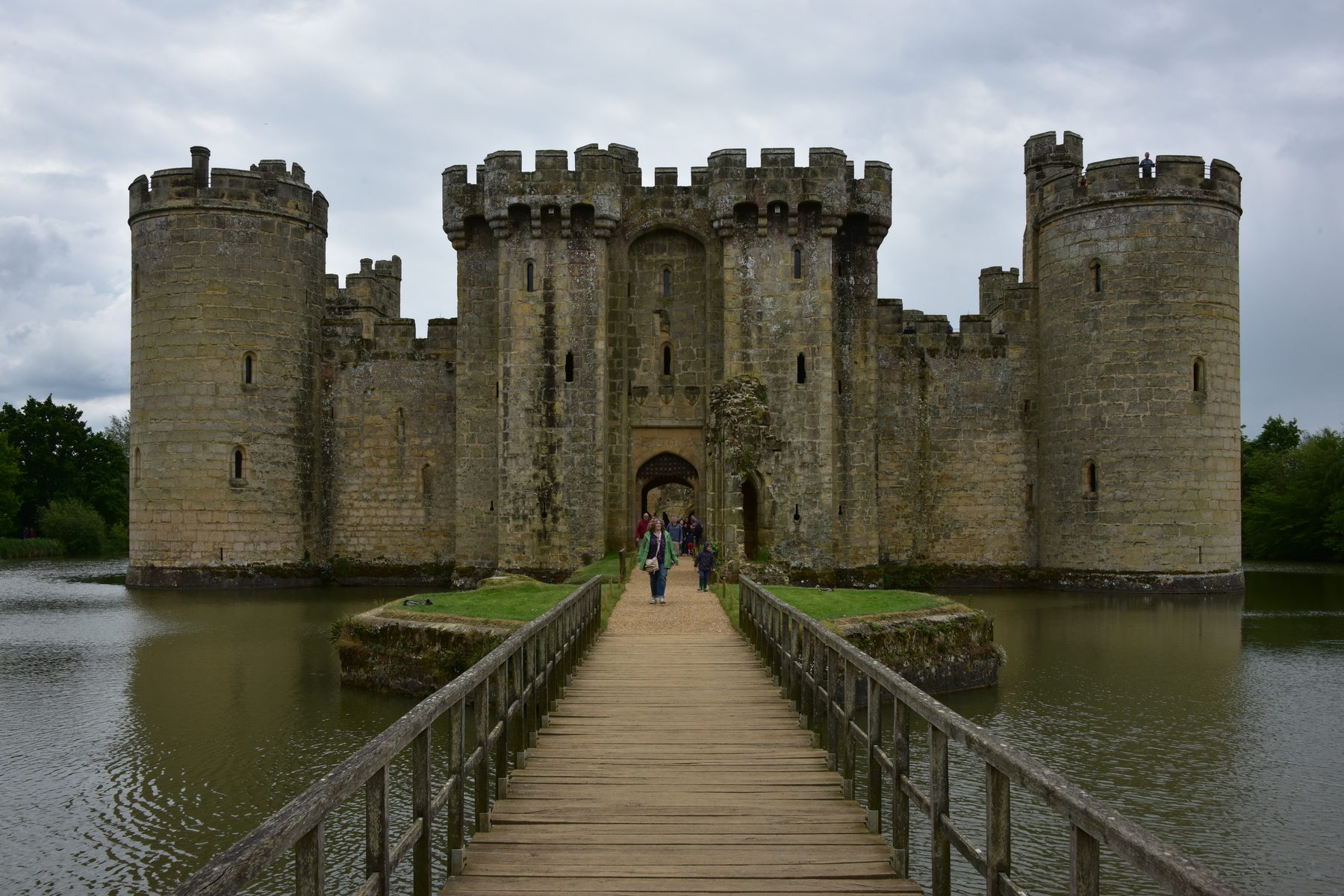 Bodiam Castle and River Rother Walk