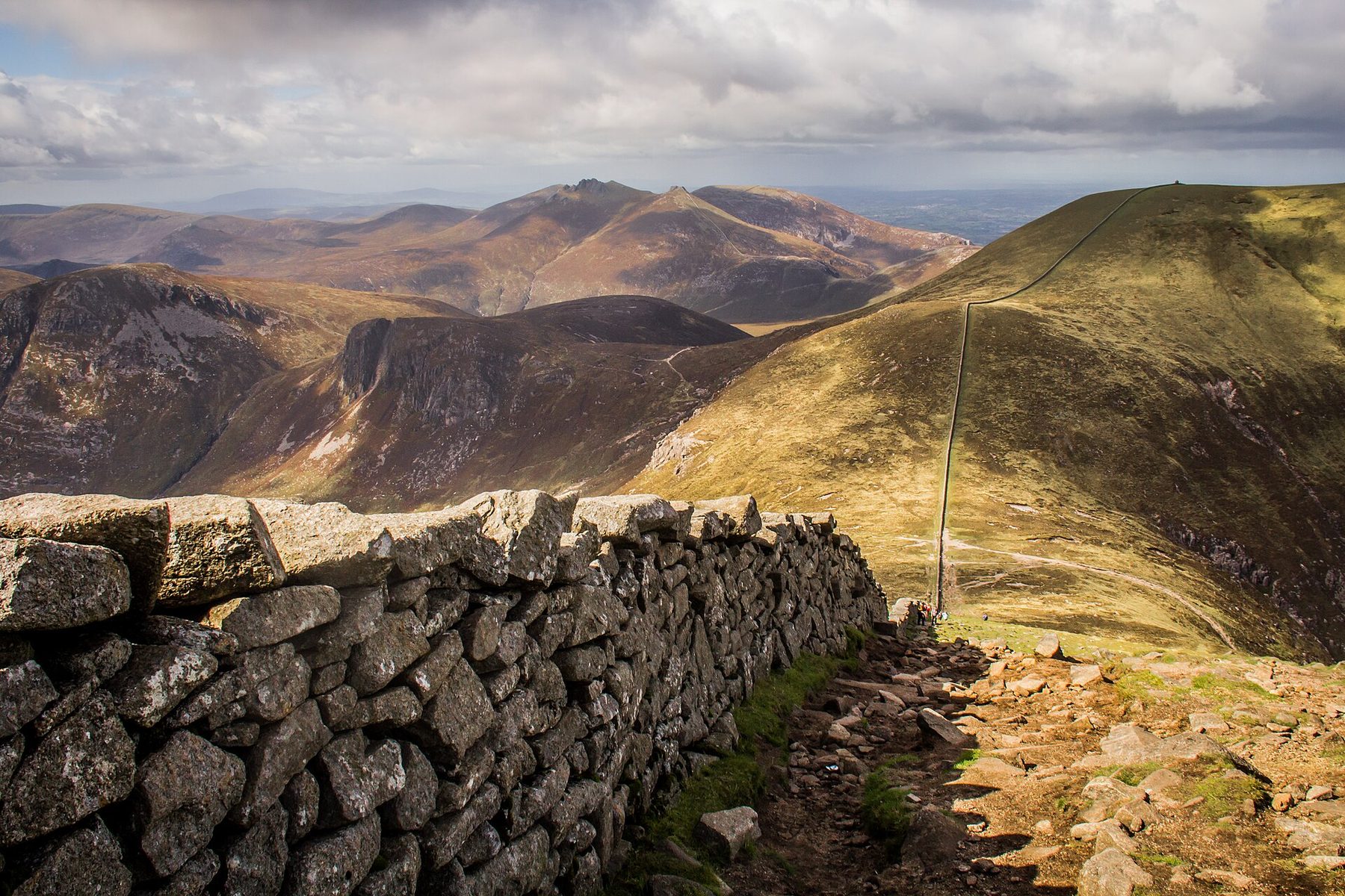 Mourne Mountains: Slieve Binnian from Carrick Little