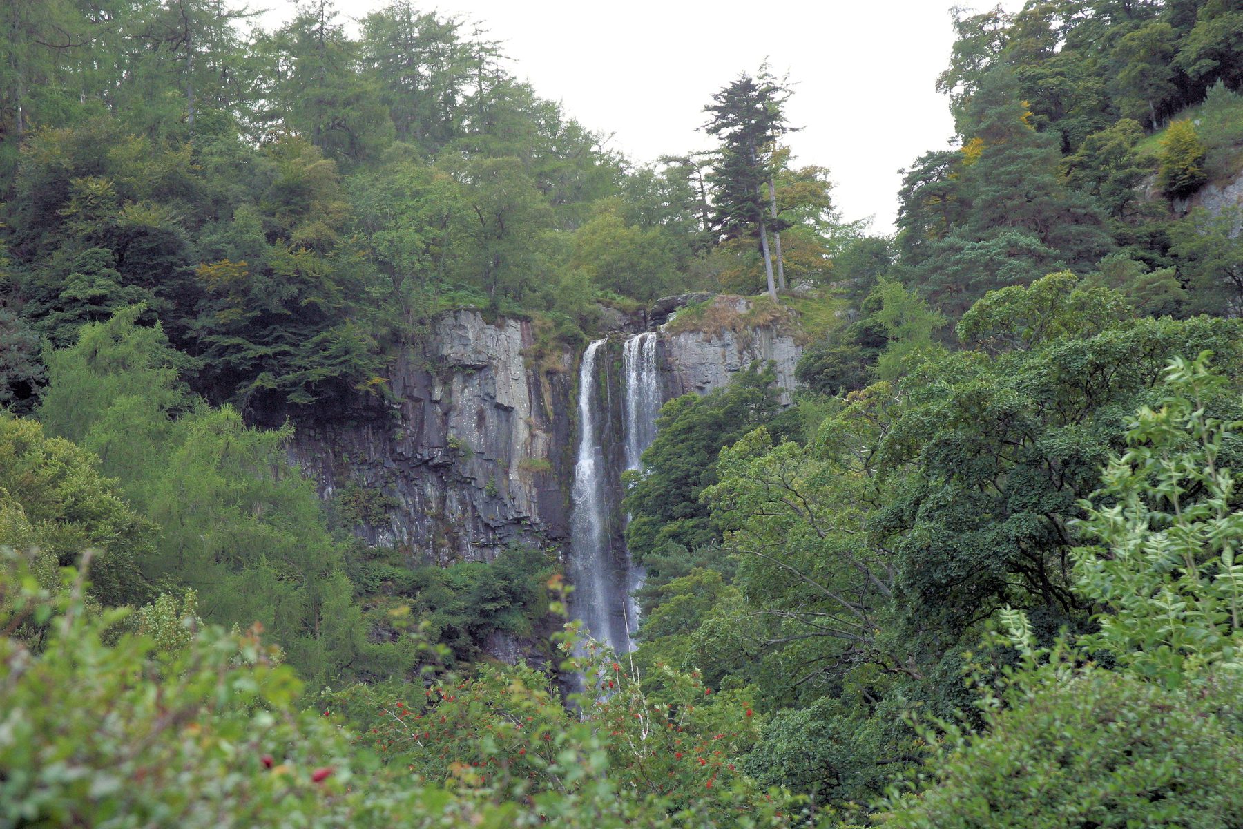 Pistyll Rhaeadr Waterfall and Berwyn Ridge Walk