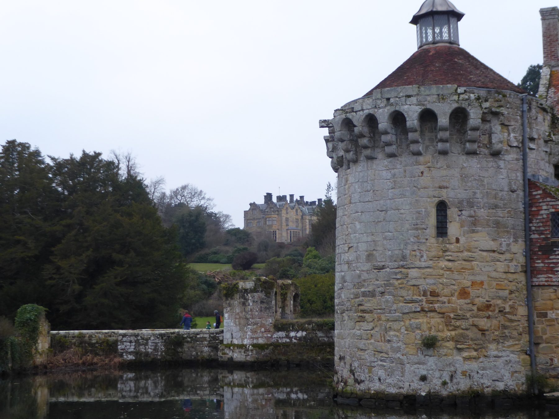 Scotney Castle and Lamberhurst Walk
