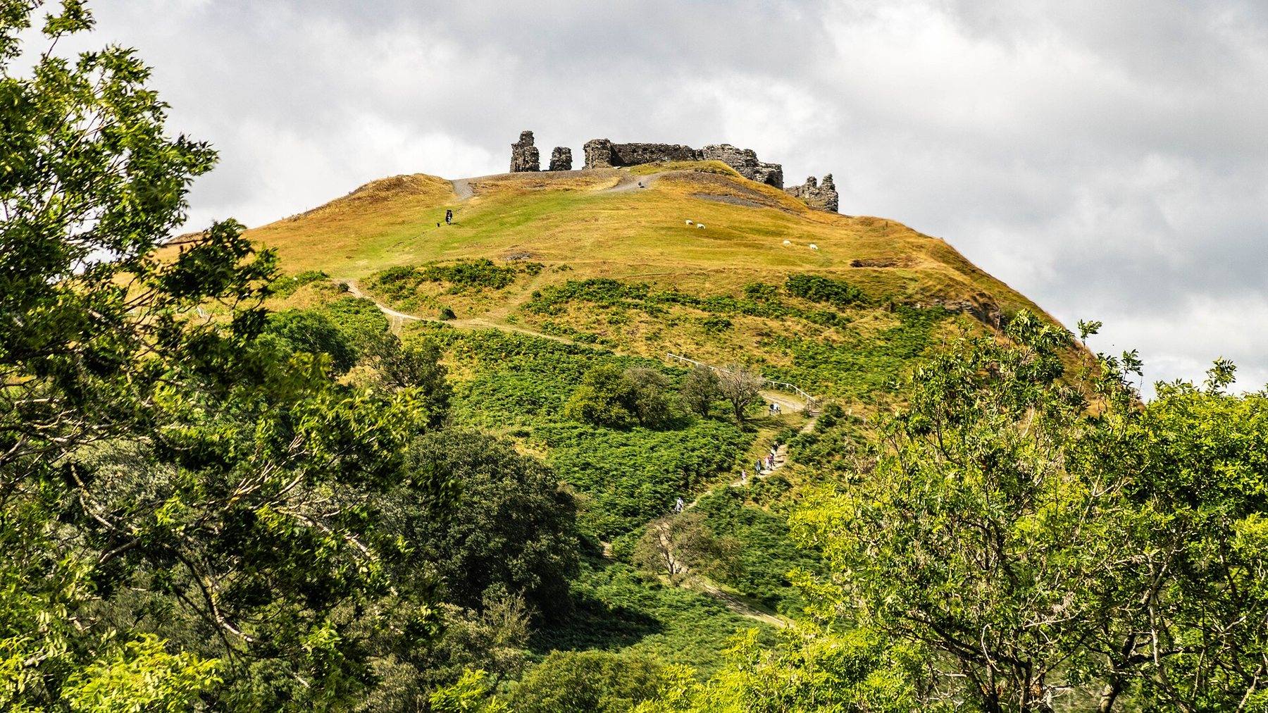 Castell Dinas Bran Circular from Llangollen