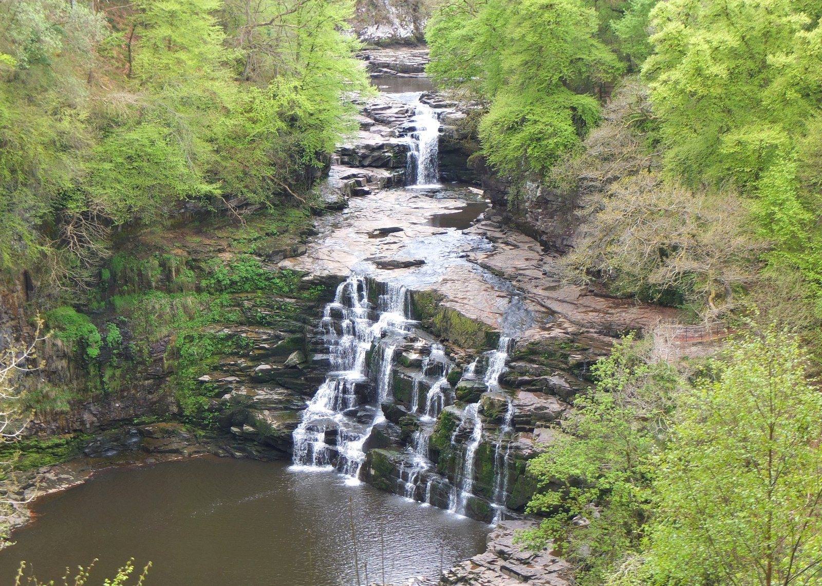 Falls of Clyde Walk from New Lanark
