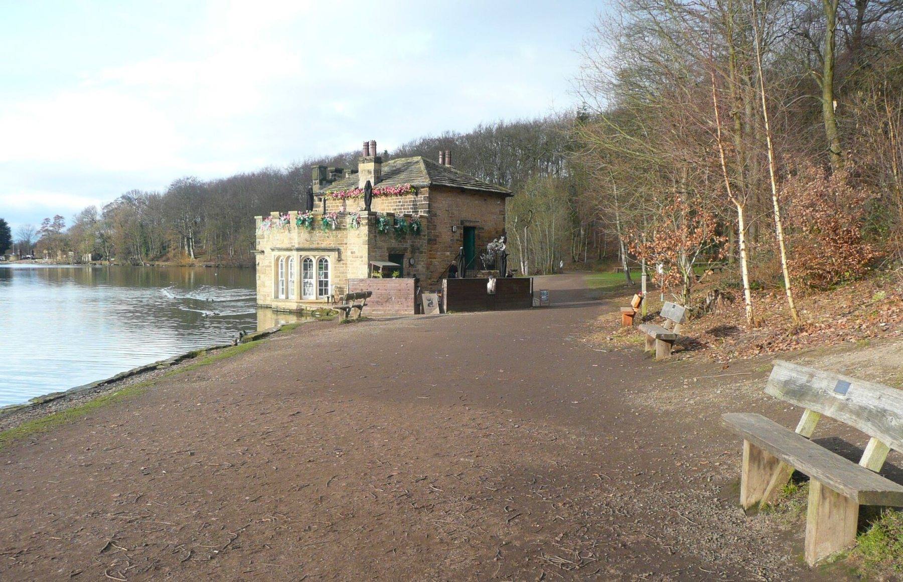 Newmillerdam Country Park Lake and Woods