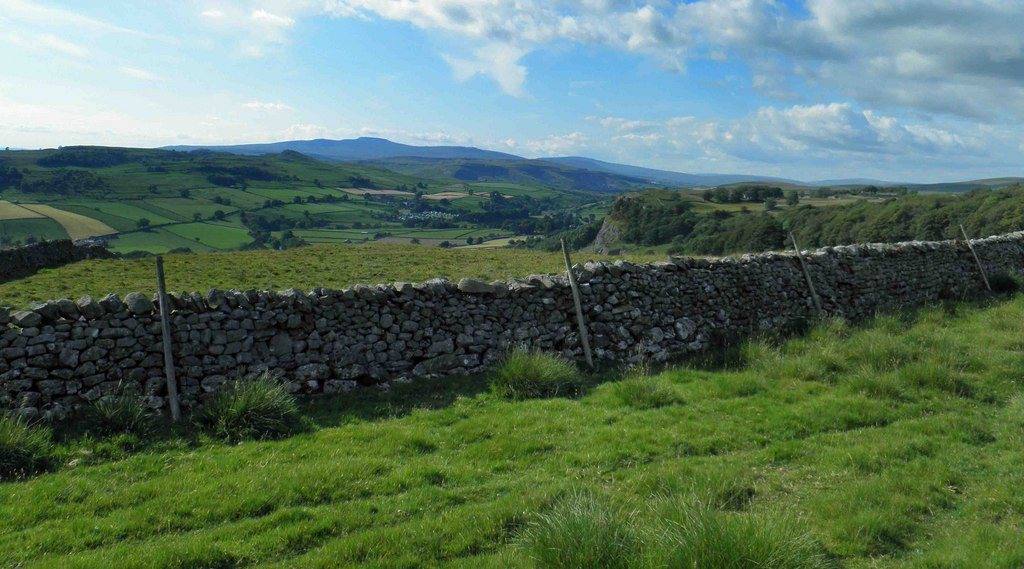 Settle: Attermire Scar and Victoria Cave