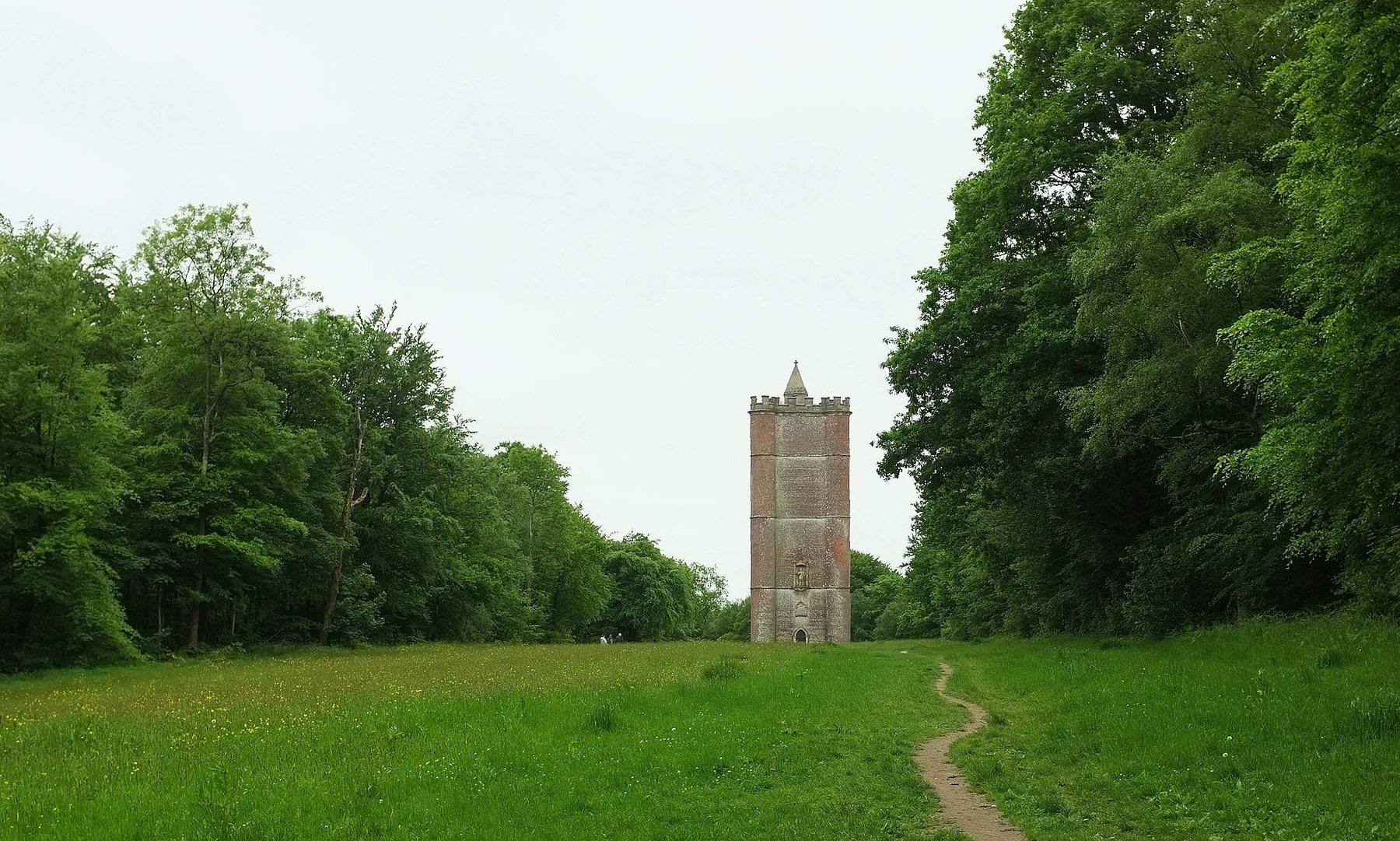 Stourhead and King Alfred's Tower Circular